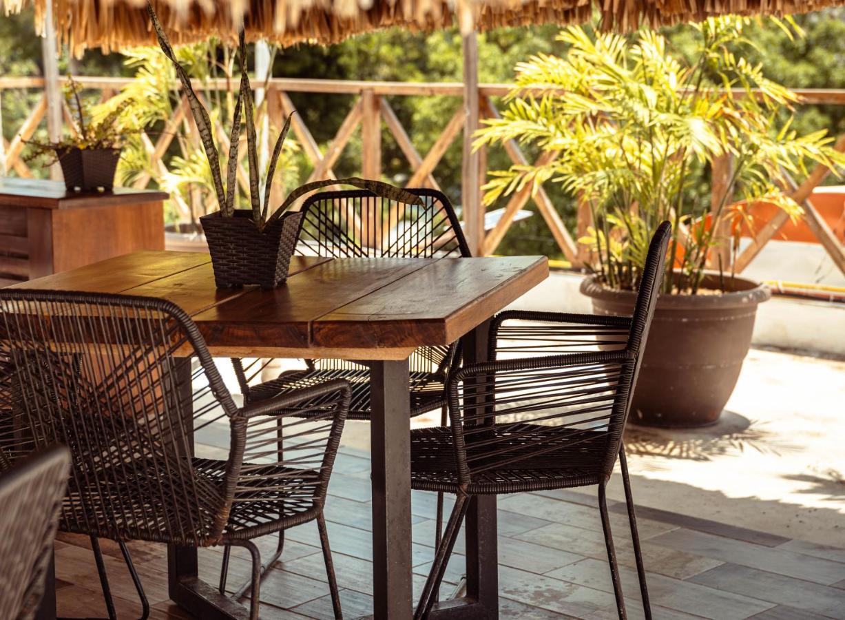 Hotel Y Beach Club Casa Mia Xulha -Bacalar Xul-Ha ภายนอก รูปภาพ