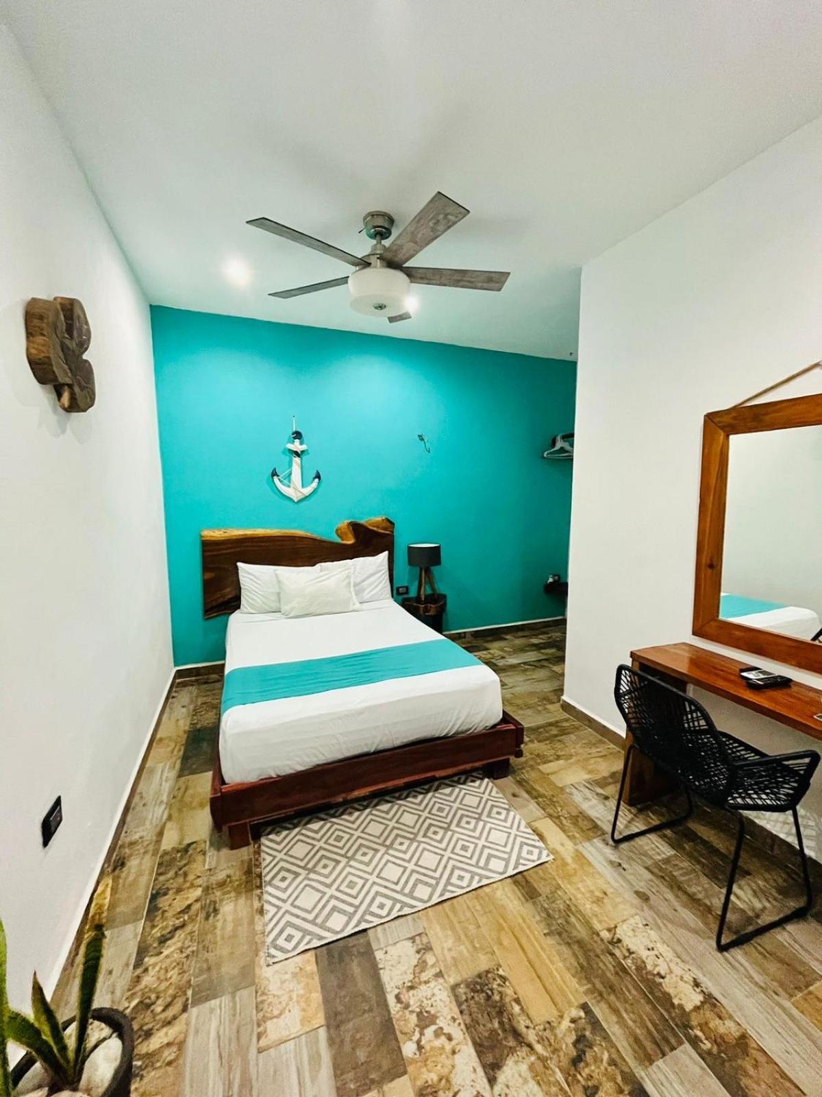 Hotel Y Beach Club Casa Mia Xulha -Bacalar Xul-Ha ภายนอก รูปภาพ